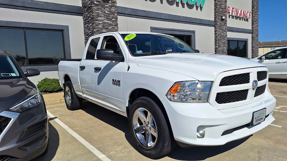 AUTO NOW - EVANSVILLE