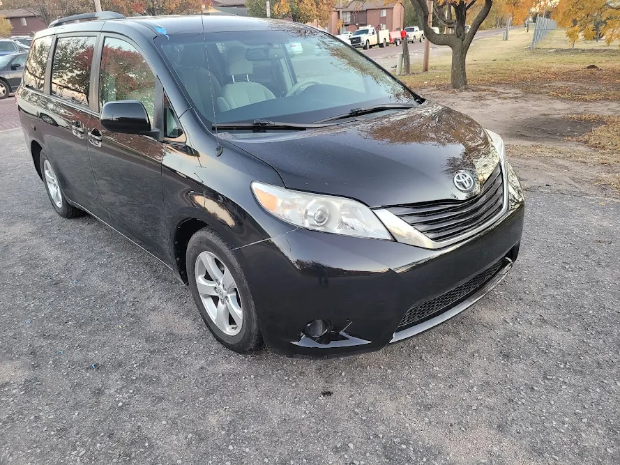 Rafmen Auto