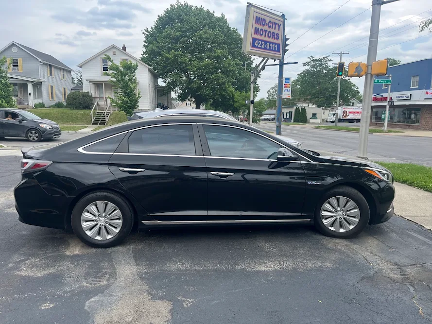 Mid-City Motors LLC