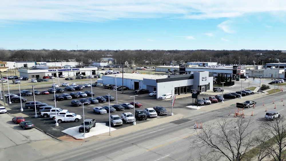 Platinum Auto Plaza in Topeka