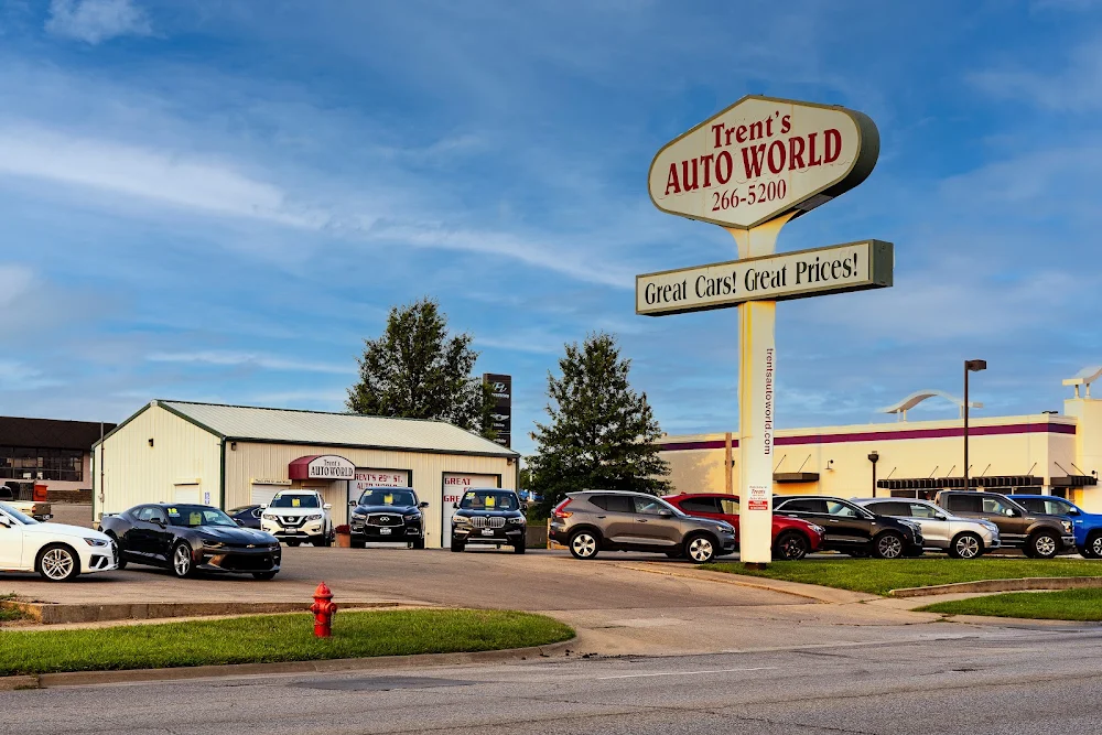 Trent's Auto World in Topeka