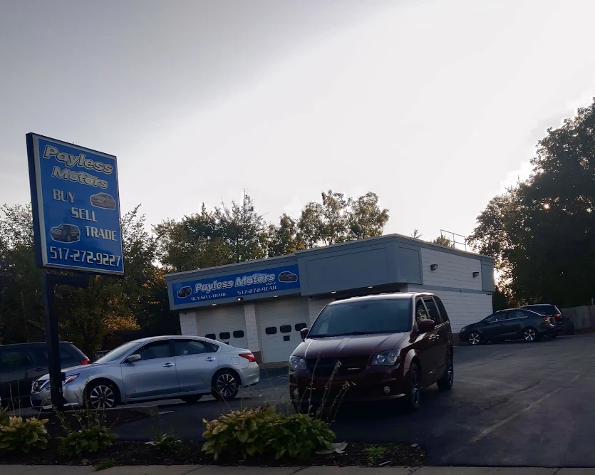 Payless Motors in Lansing