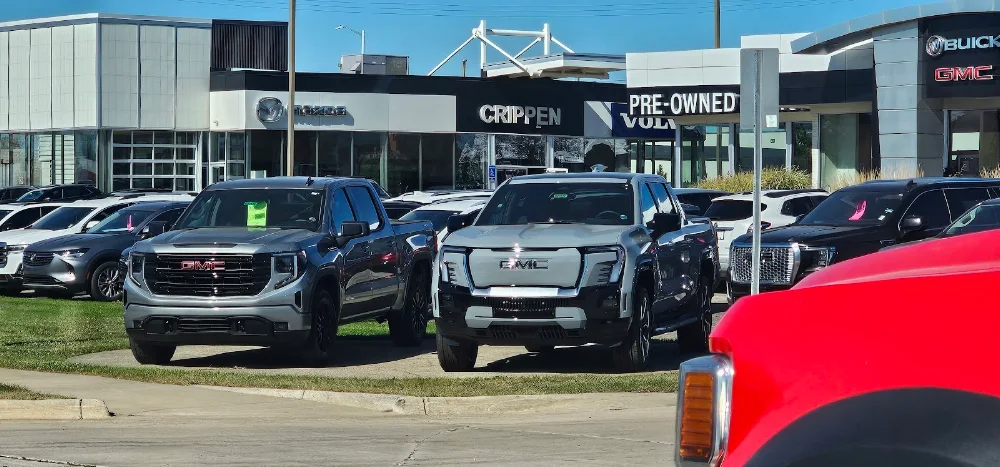 Crippen GMC in Lansing