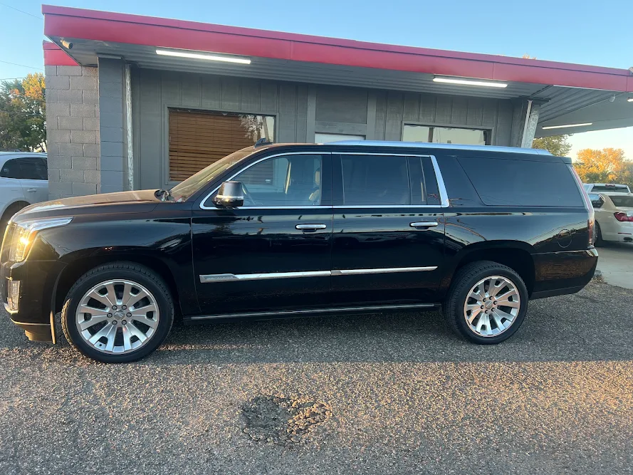 United Auto Group LLC in Farmington
