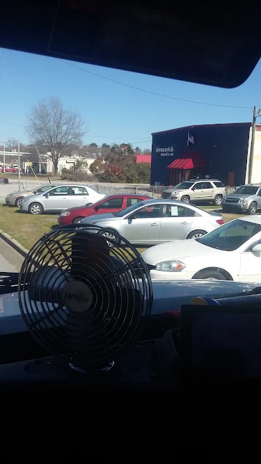 Hawkeye Auto Sales