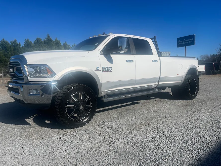 Sam Lancaster Auto Sales in Greenville