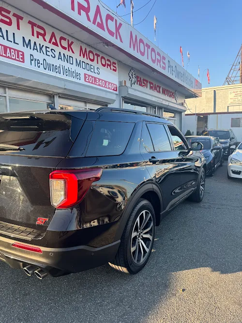 Fast Track Motors