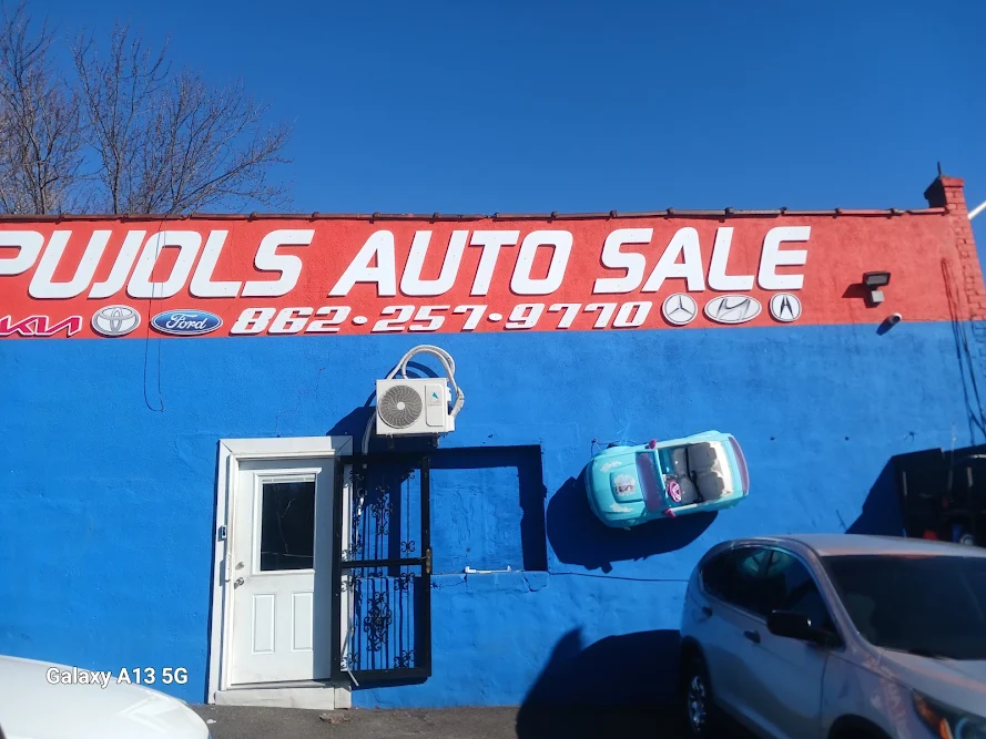 Pujols Motors LLC