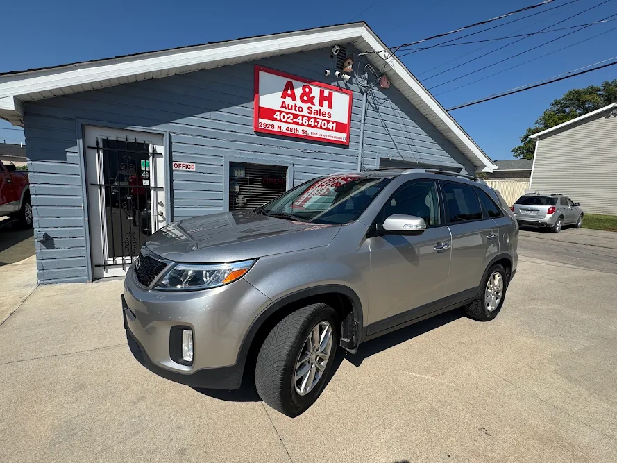 A & H Auto Sales, LLC in Lincoln