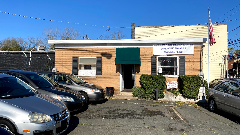 Ross's Automotive Sales in Trenton