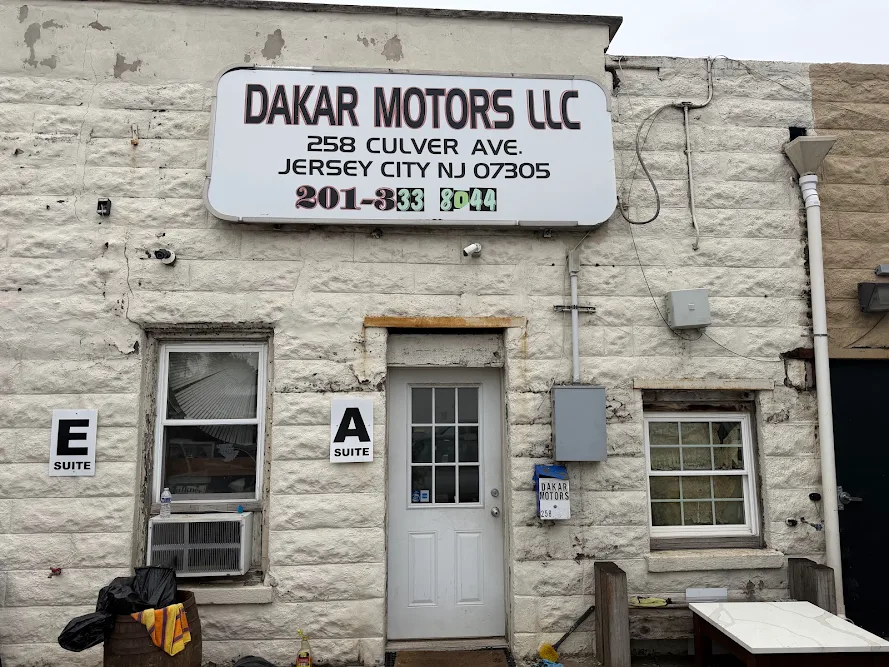Dakar Motors