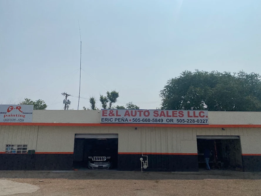 E & L auto sales in Santa Fe