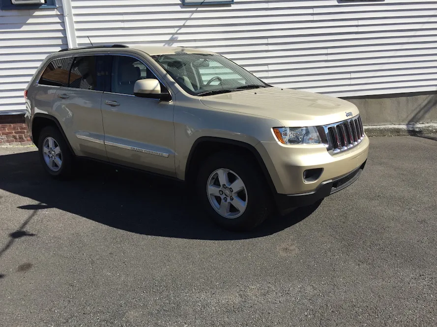 Perez Auto Group LLC - Little Motors