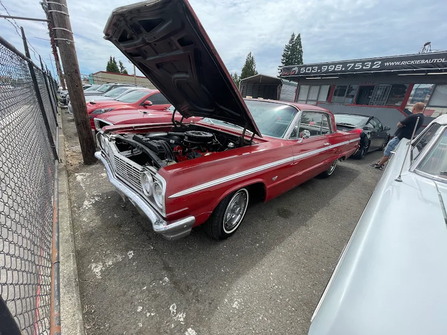 Rickie's Auto LLC