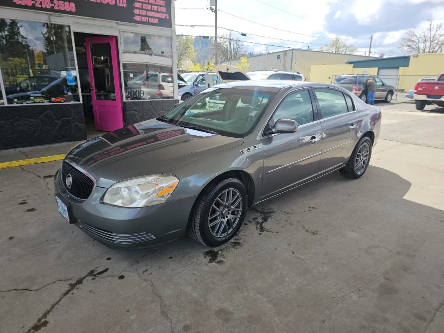 Brooks Used Auto Sales LLC in Springfield