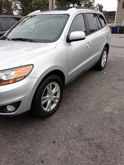 A & R Auto Sales in Warwick