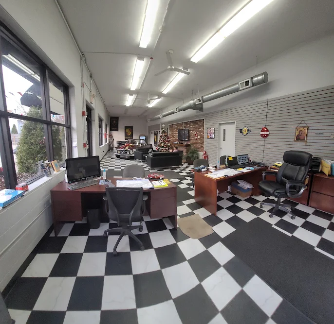 Prime Cars USA Auto Sales LLC in Warwick