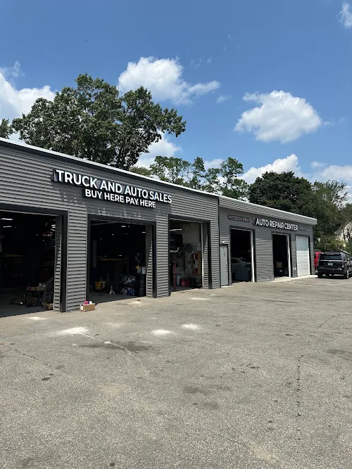 Caravan Auto in Cranston