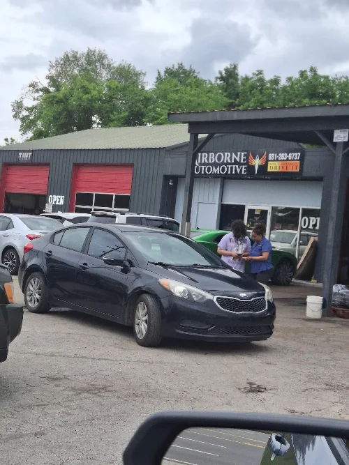 Airborne Automotive in Clarksville