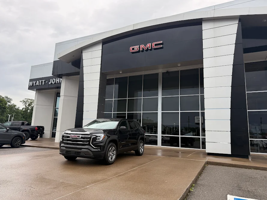 Wyatt Johnson GMC in Clarksville