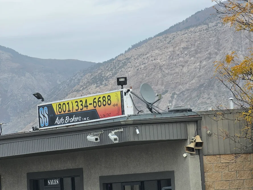 SS Auto Brokers in Ogden