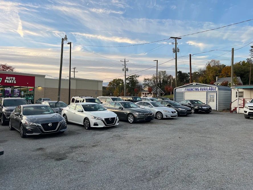 Roanoke Auto Sale LLC