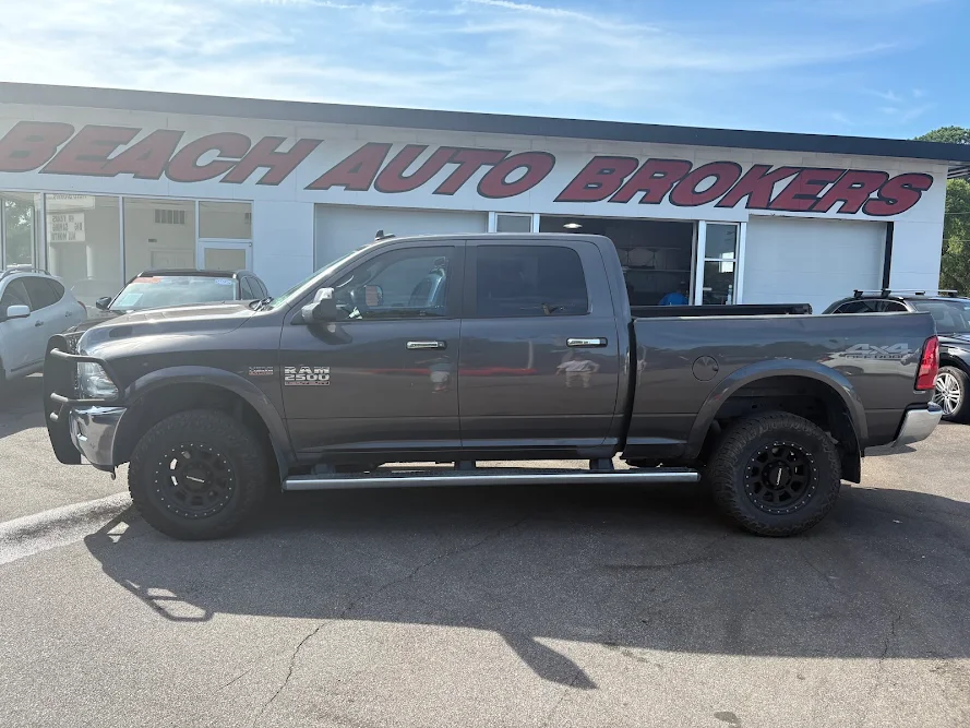 Beach Auto Brokers of Norfolk in Norfolk