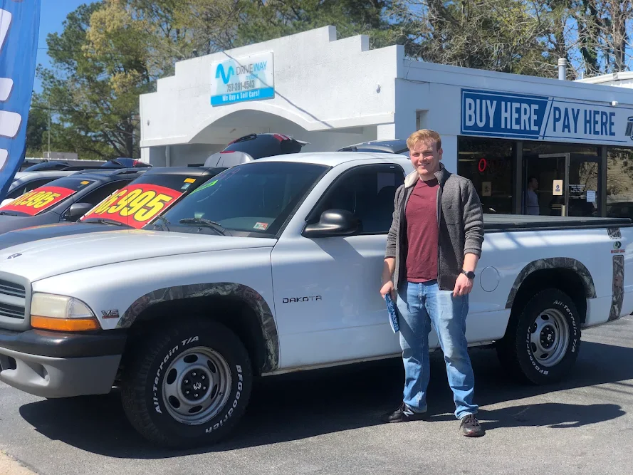 DriveWay Motors Inc. in Virginia Beach