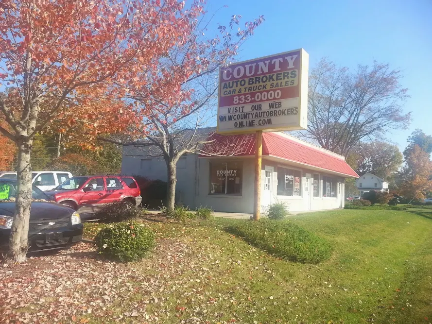County Auto Brokers in Yorktown
