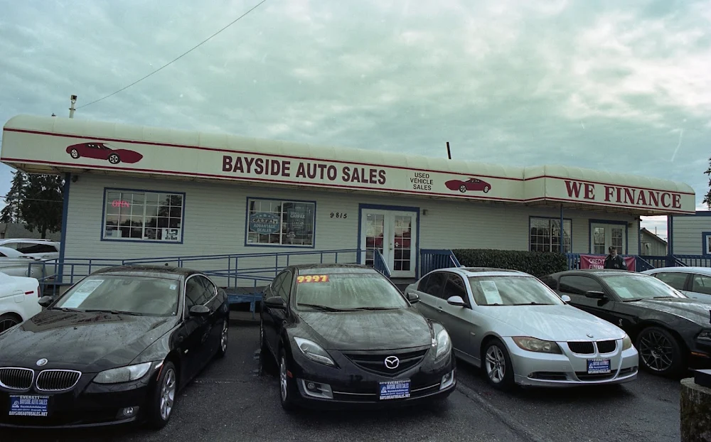 Bayside Auto Sales in Everett