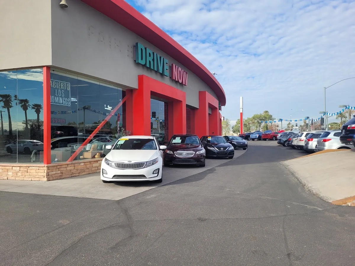 Drive Now - Van Buren in Phoenix