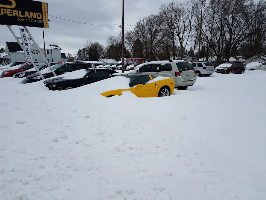 PAPERLAND MOTORS in Green Bay