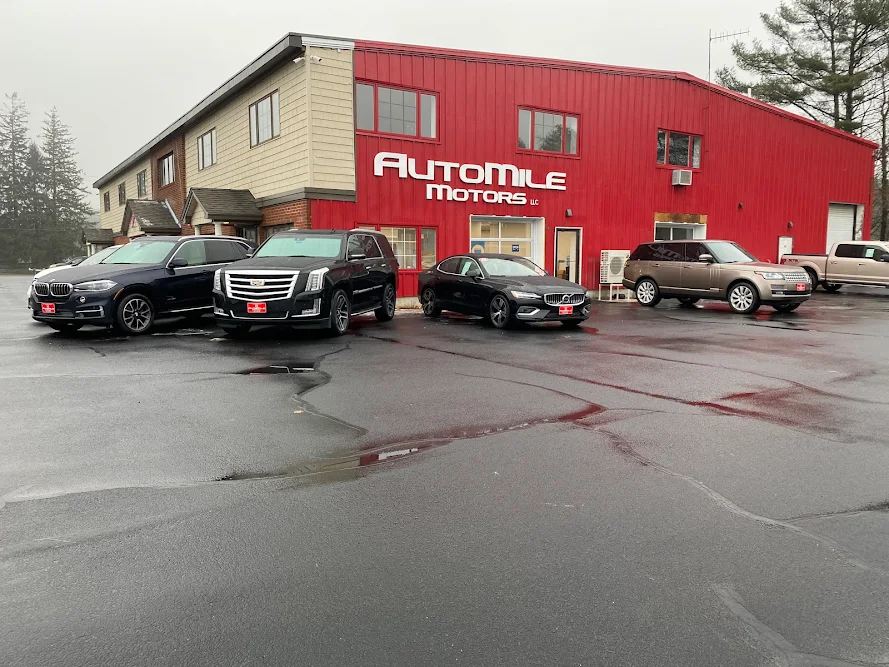 AutoMile Motors in Saco