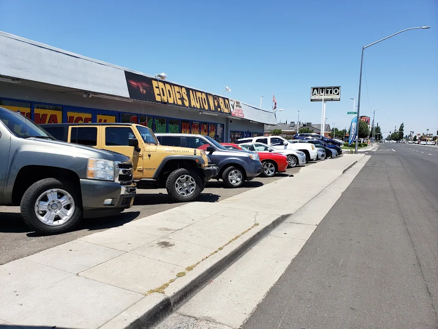 Eddies Auto World