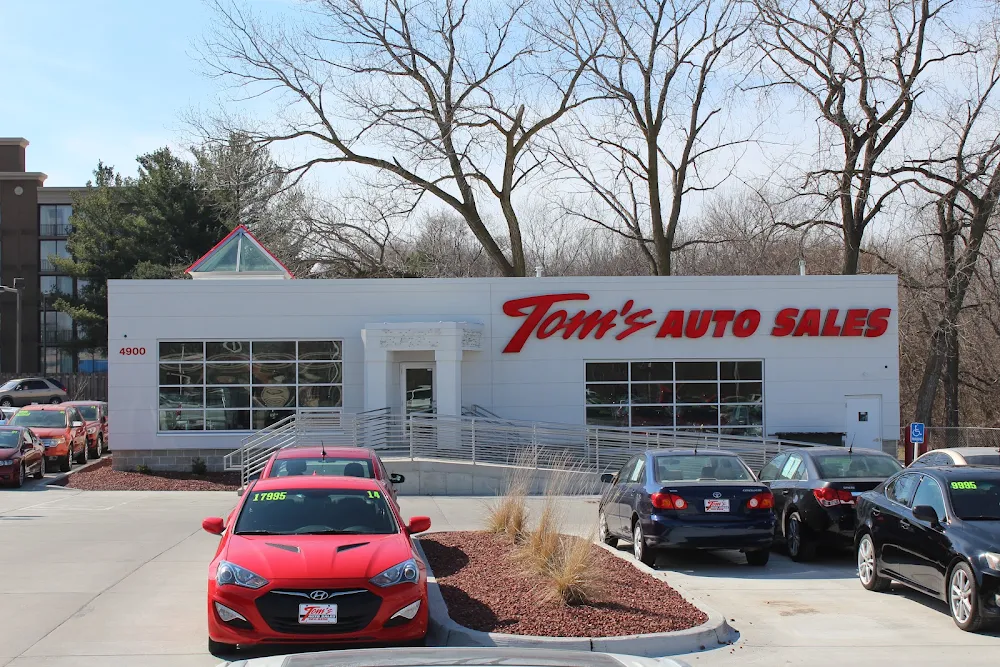 Tom's West