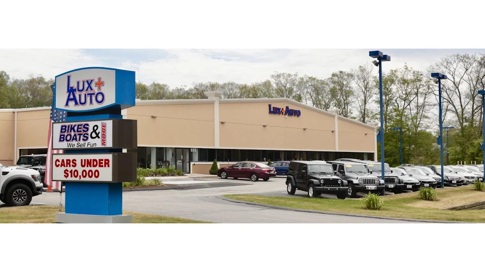 Lux Auto Plus in Auburn