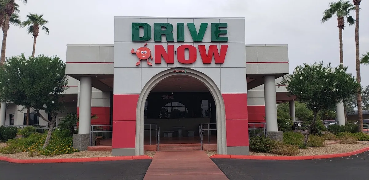 Drive Now - Glendale