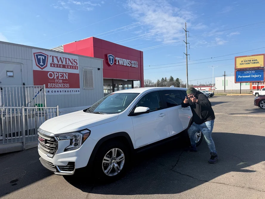 Twins Auto Sales of Lansing in Lansing