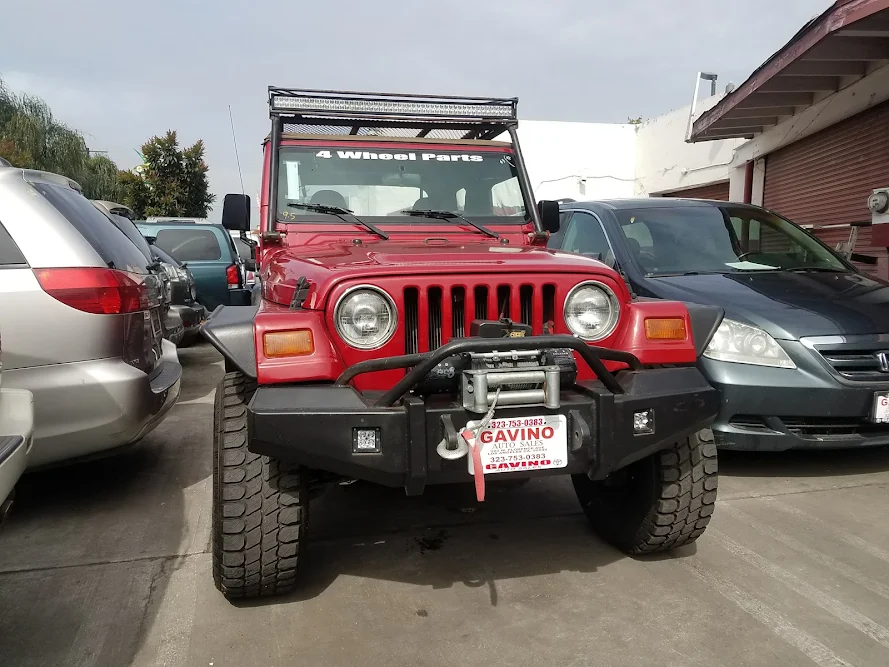 Gavino Auto Sales in Los Angeles