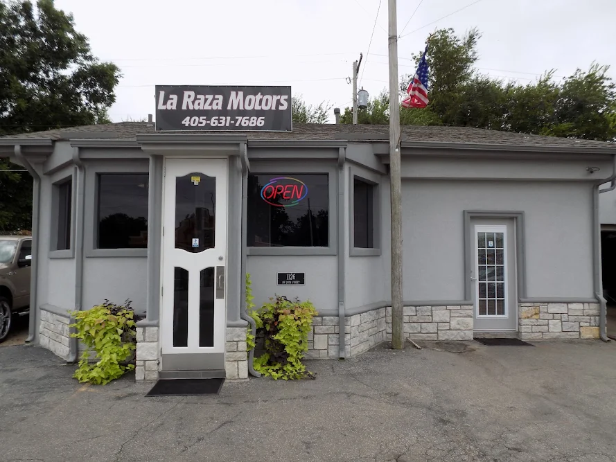 La Raza Motors