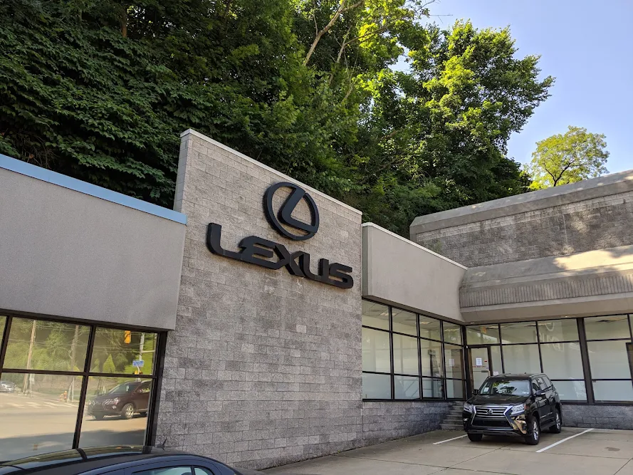 Rohrich Automotive