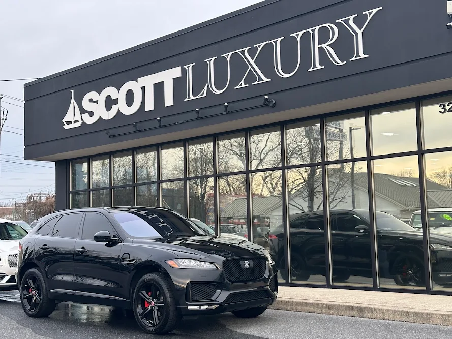 Scott Luxury in Allentown