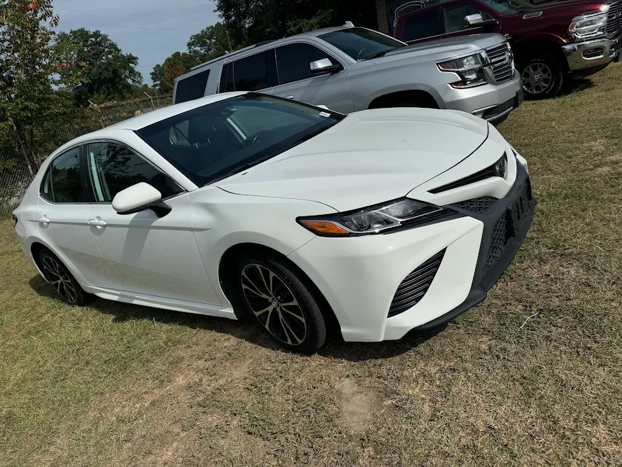 Cheque Auto Sales in West Columbia